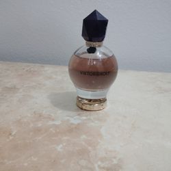 3.04 Fl Oz Victor Rolf