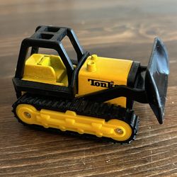 Tonka Corp 1994  diecast bulldozer   4”  like new!