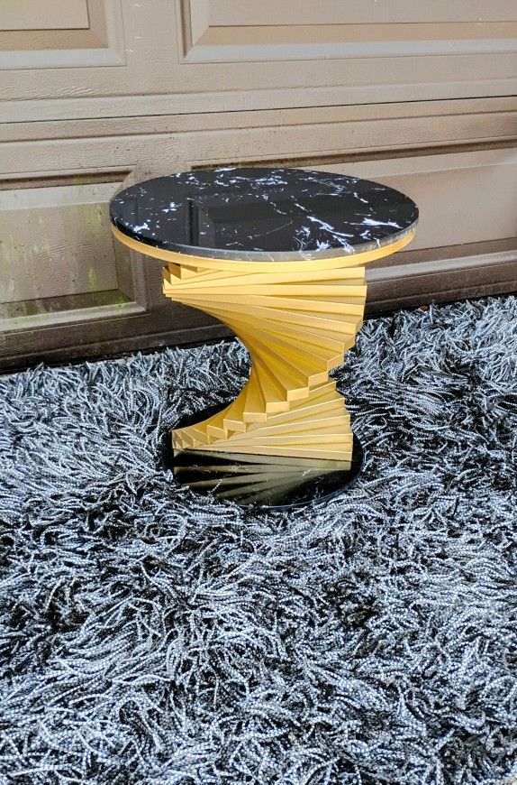 PRICE REDUCED -$125- Modern Marble End/Coffee Table - 22" high
