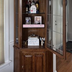 Decorative Corner Shelf Case