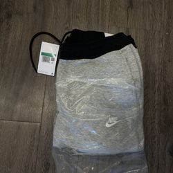 Nike Tech Pants 