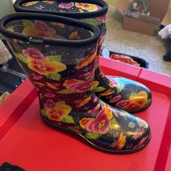 Hardly Worn Rain boots Sloggers Brand 