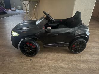 Great! condition works and run lamborghini car for kids