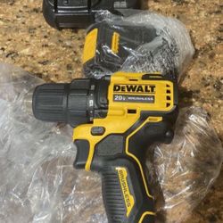 New 20 V  Brushless Drill With Battery And Charger 