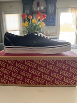 Vans Authentic men’s size 9.5