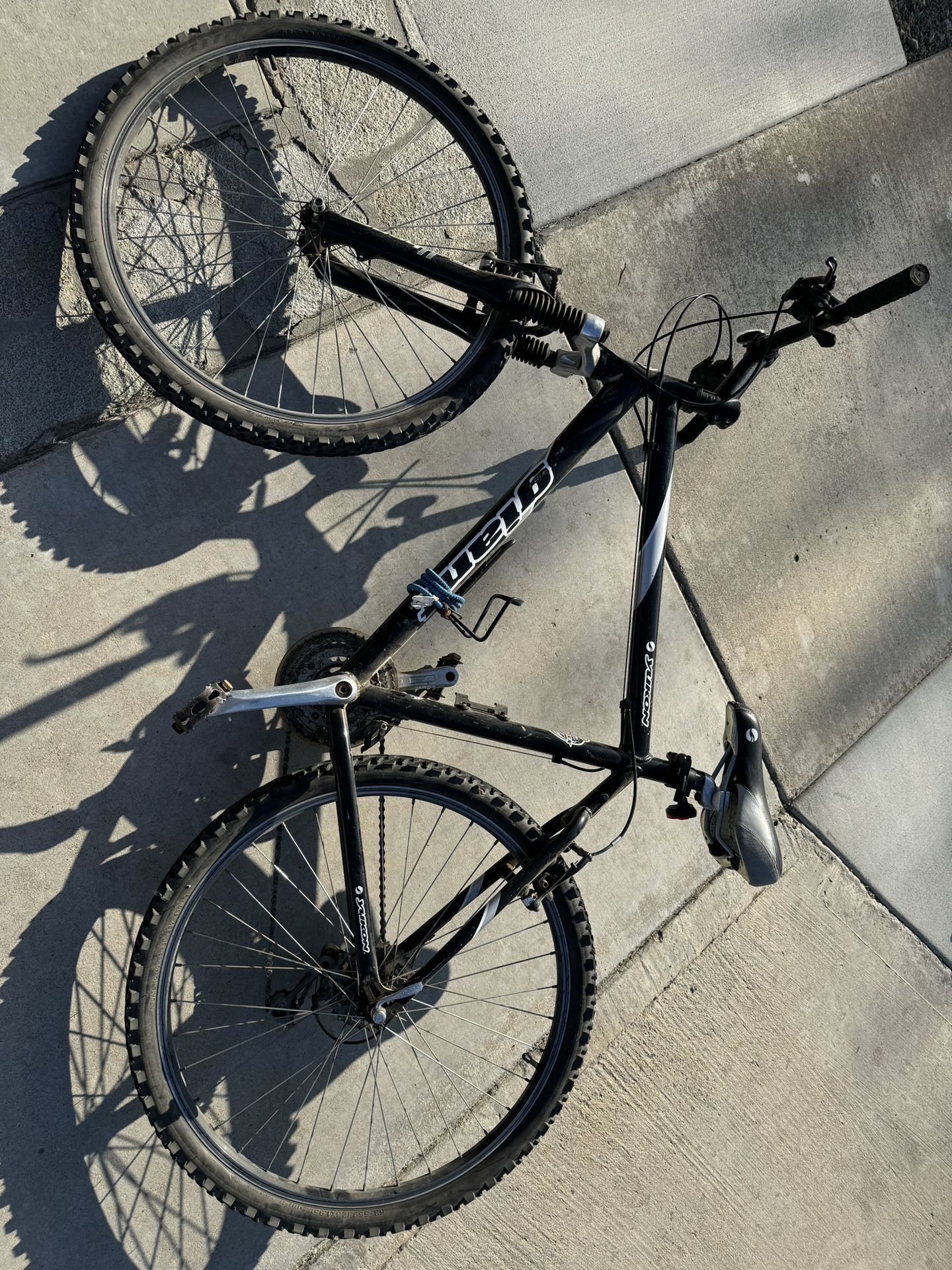 GIANT Yukon Bike