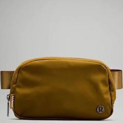Lululemon belt bag