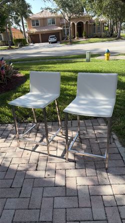 Modern white bar stools