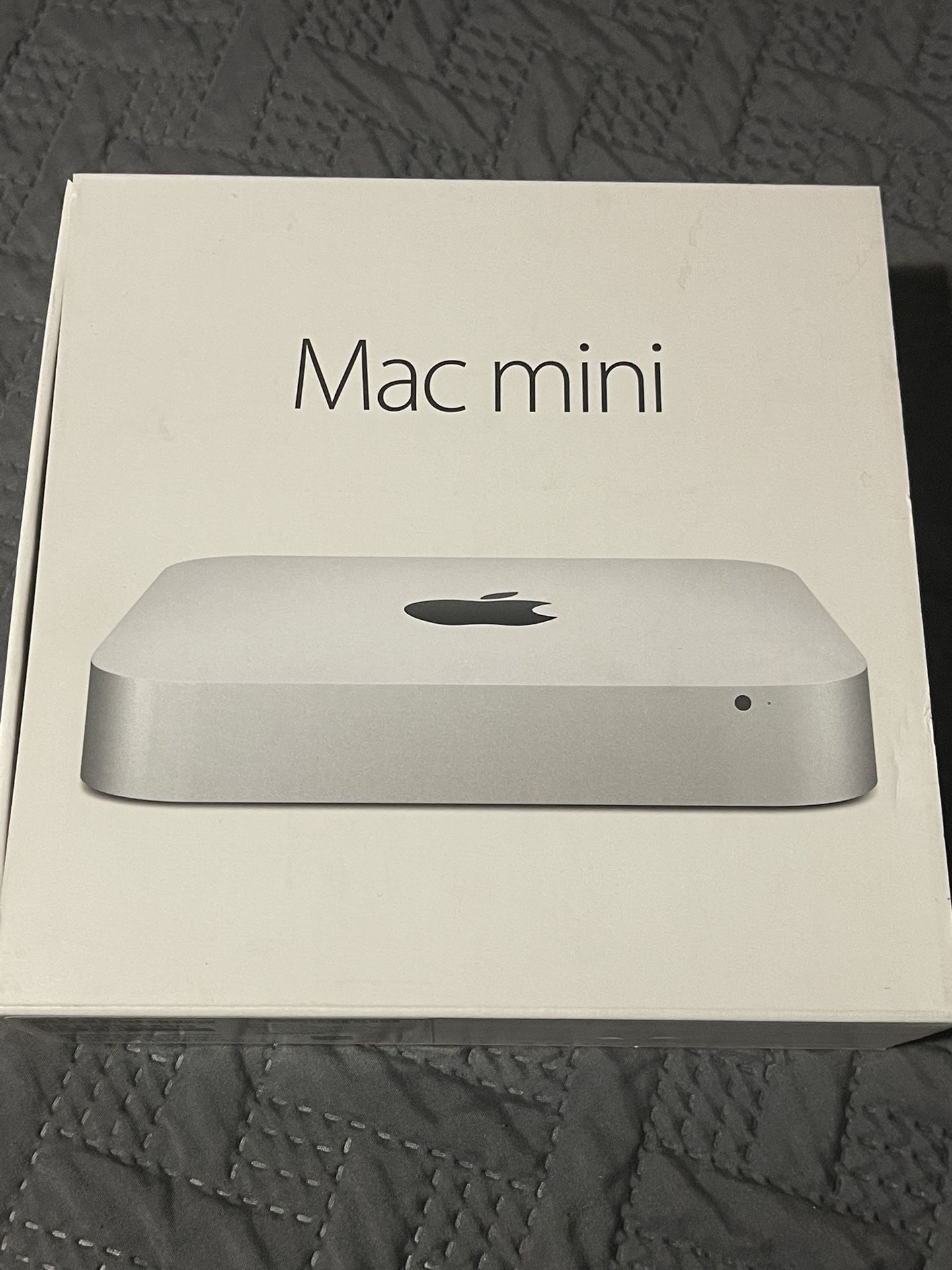 Apple Mac Mini, Monitor, Keyboard & Trackball