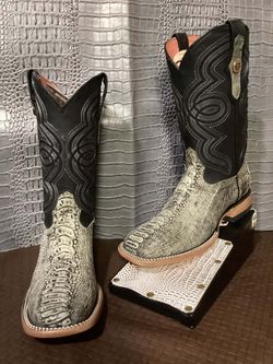 BOTAS 🔥🌋🔥 BOTAS