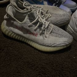Yeezy 350 Blue Tint 