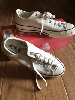 *Converse* NEW!! Order but never used been in closest $80.00 firm