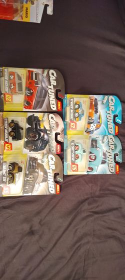 HOT WHEELS