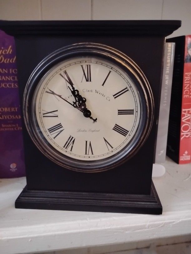 Reproduction Clock