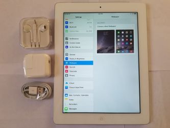 iPad 4, Wi-Fi Internet Access, ICloud Unlocked, Excellent Condition.