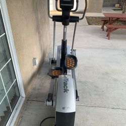 NordicTrack Elliptical E7.1