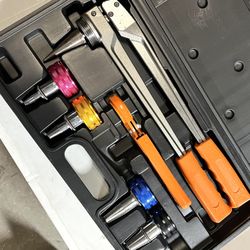 PEX Pipe Expander Tool PEX Coupling Tool Kit