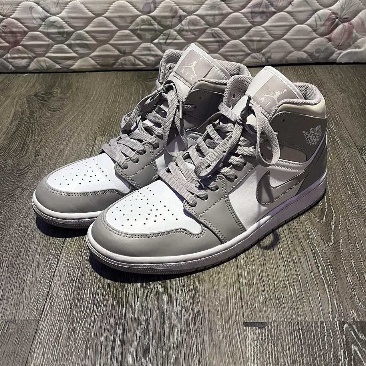 Air Jordan 1 Mid Collage Grey (10.5 M)