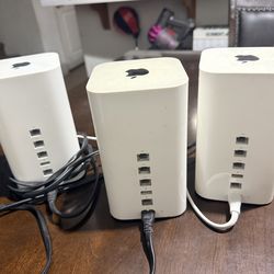 3 apple airport extreme routers