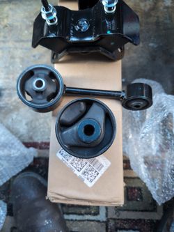 Engine Mount Kit