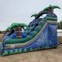 Water Slide Jumper 