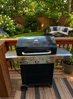 Char broil grill with cover