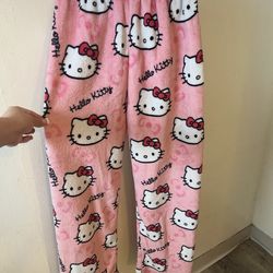 Pink hello kitty pjs (small) $5