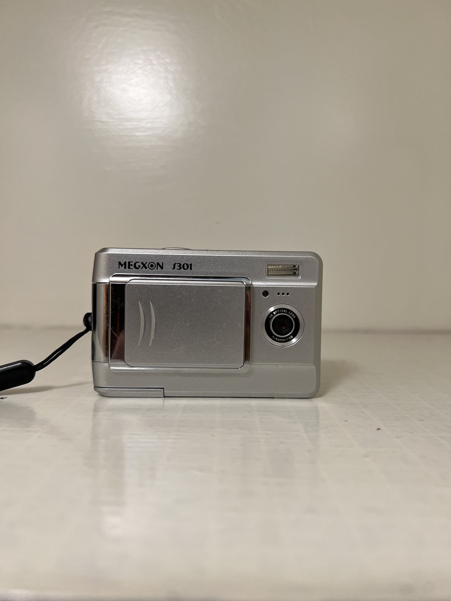 RETRO Rare Megxon Digital Camera!