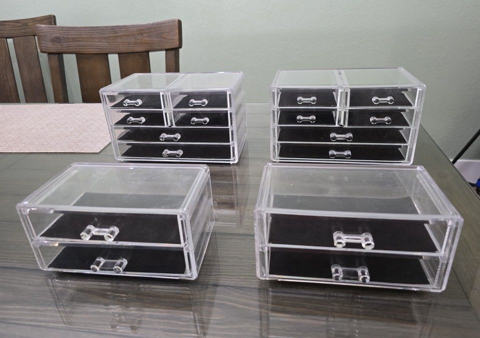 Make-up Organizers