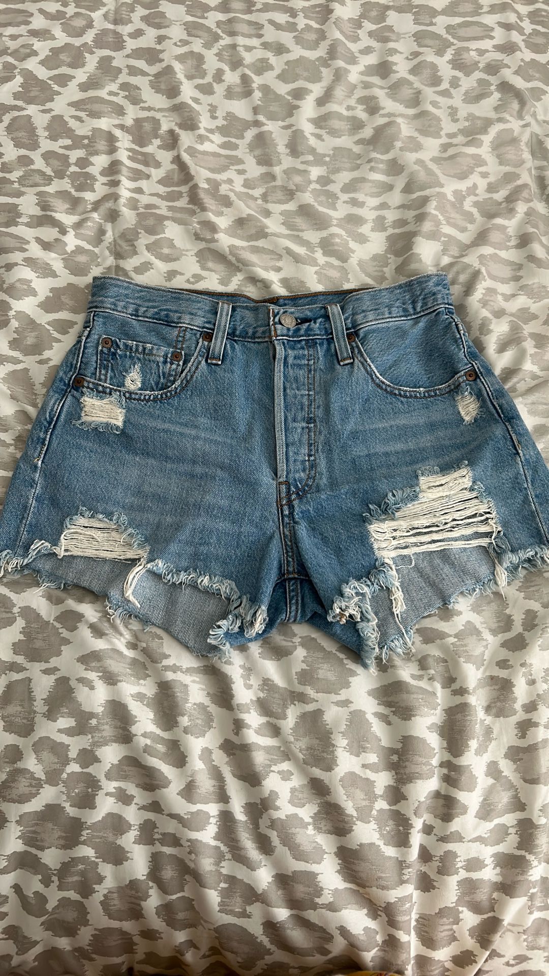 Women’s Levi’s Shorts