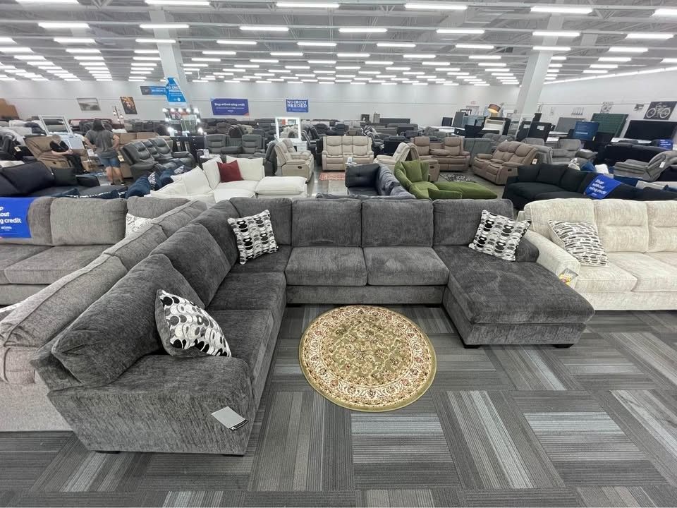 New 🌄 $10 Down Payment Finance 🎗️Ballinasloe Dark Gray 3 Piece Laf/Raf Sectional With Chaise