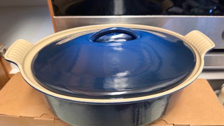 Le Creuset France Blue Enamel Cast Iron Dutch Oven with Lid
