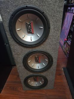 Subwoofer Box with 3x 10" MTX subs.