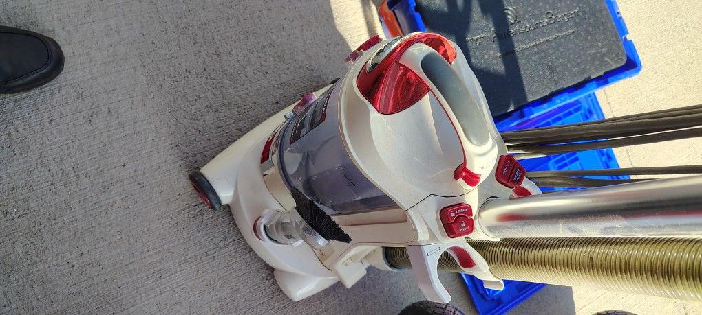 Vacuum