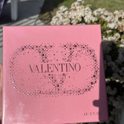 Valentino Women’s Gift Set 