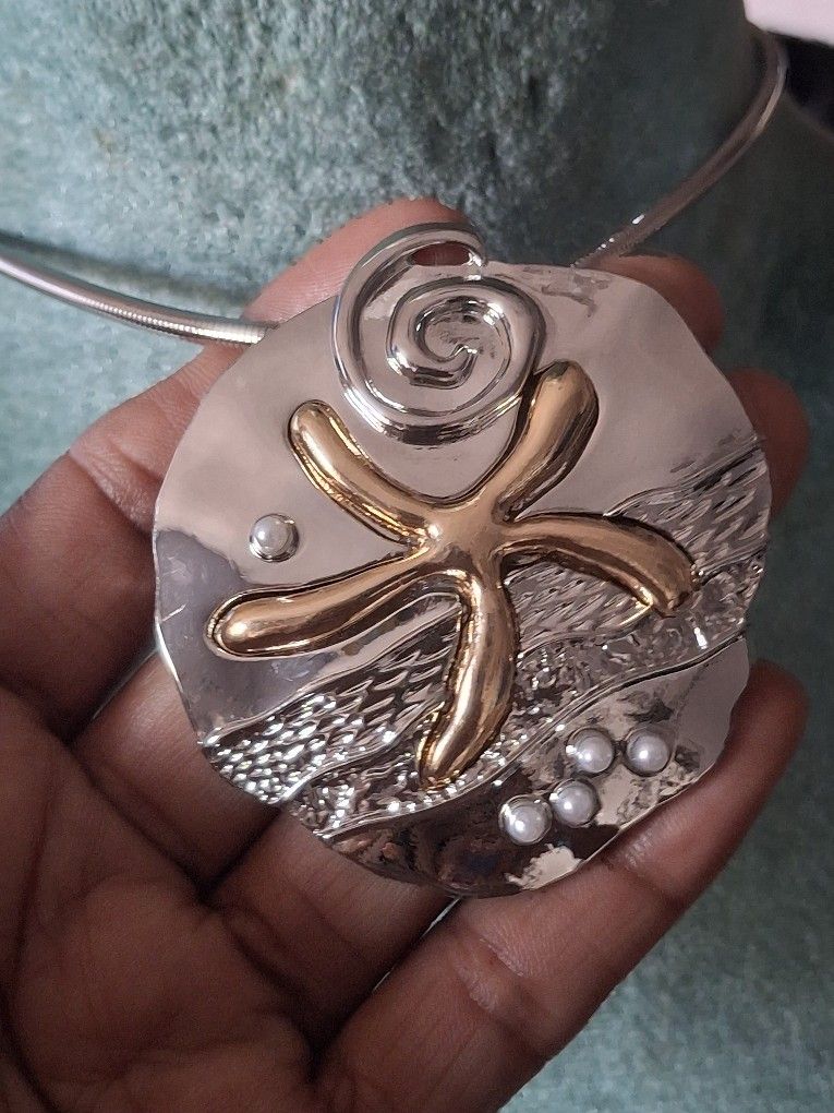 Starfish Pendant Necklace