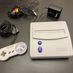 Super Nintendo Junior Console 