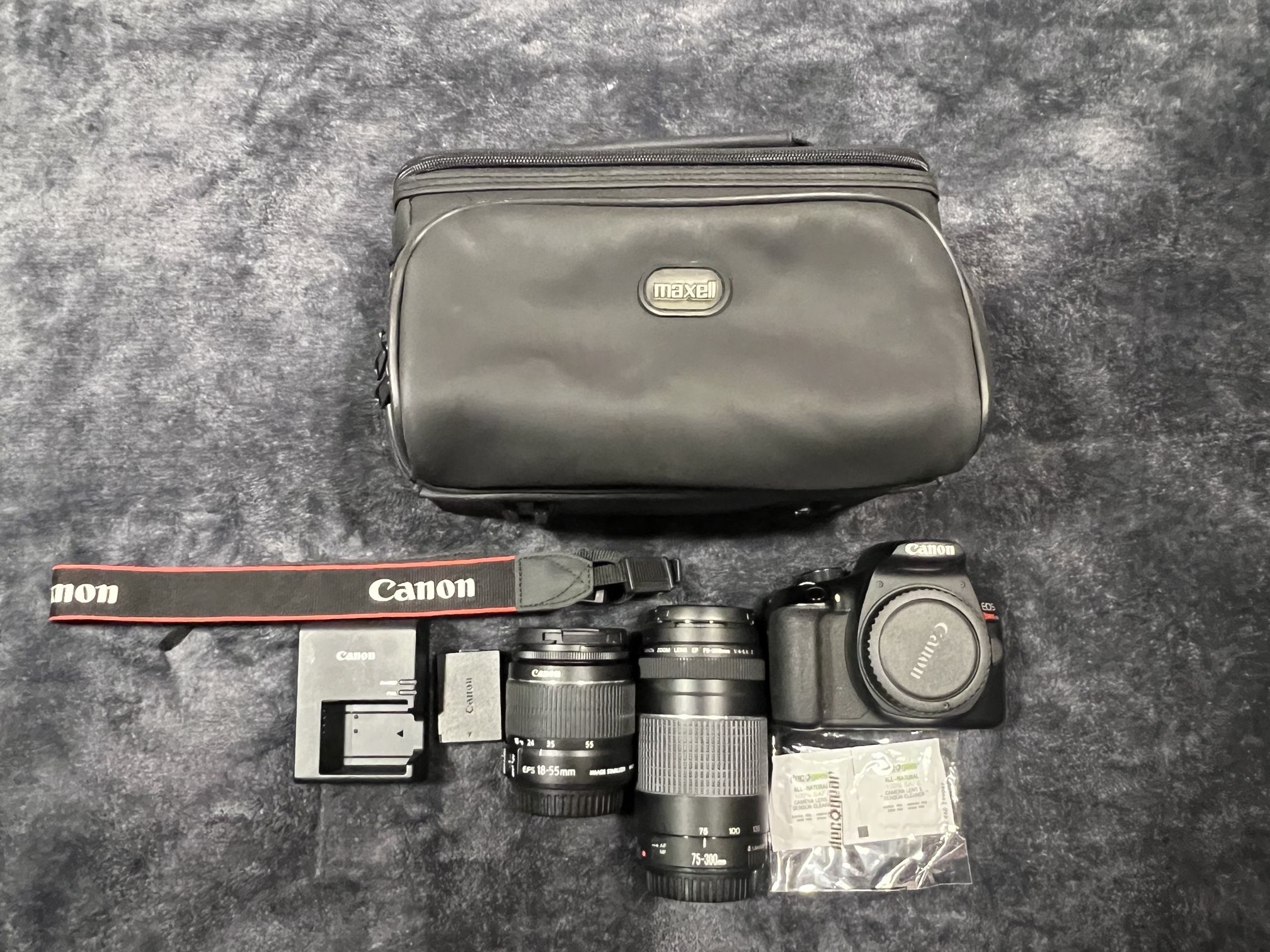 Canon EOS Rebel T6 Bundle 18-55mm & 75-300 mm Lens Kit