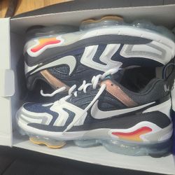 Nike Air VaporMax EVO  "Midnight Navy" size 10.5