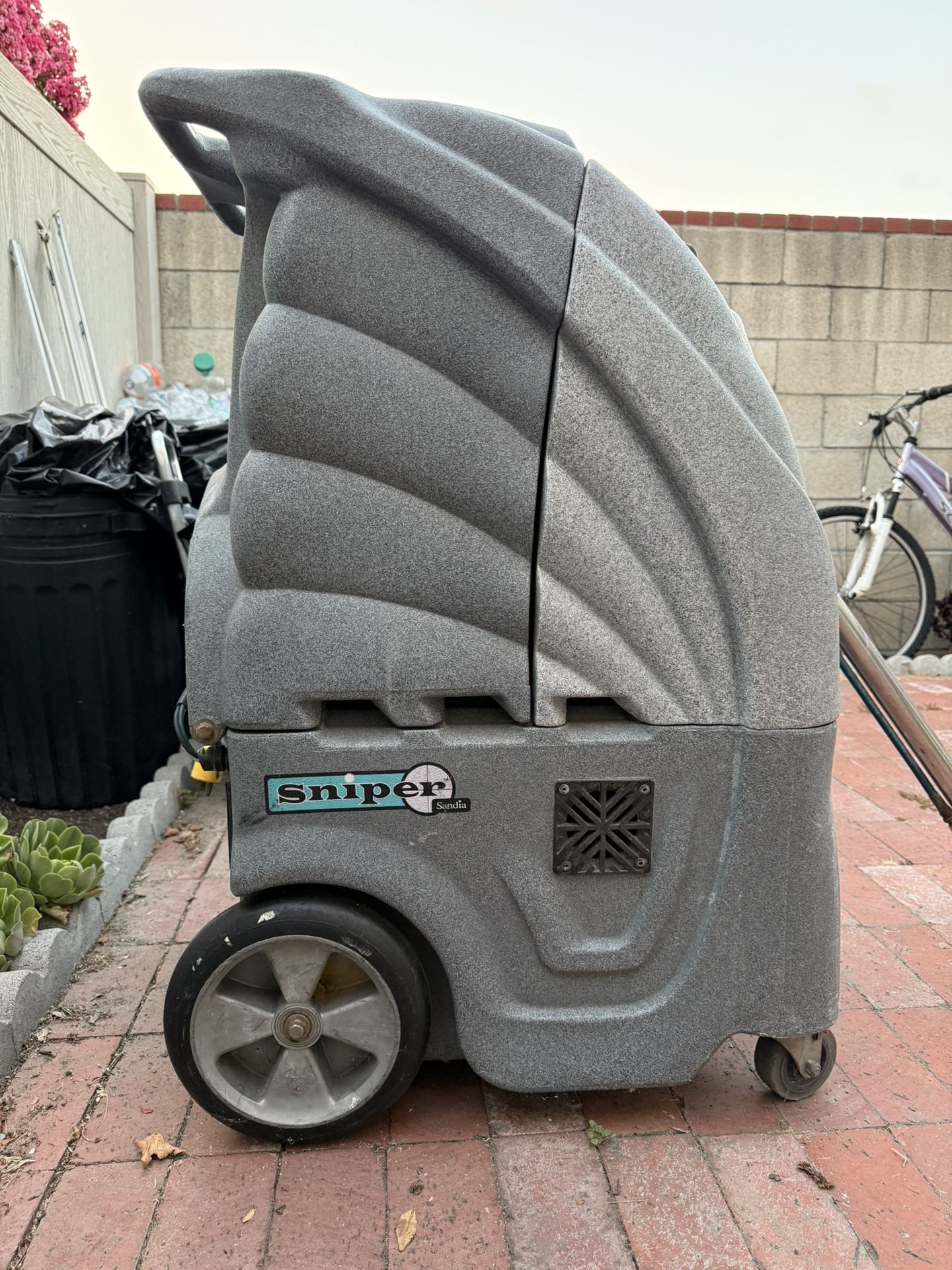 Sandia Sniper 3 - 200 Carpet Cleaning Machine