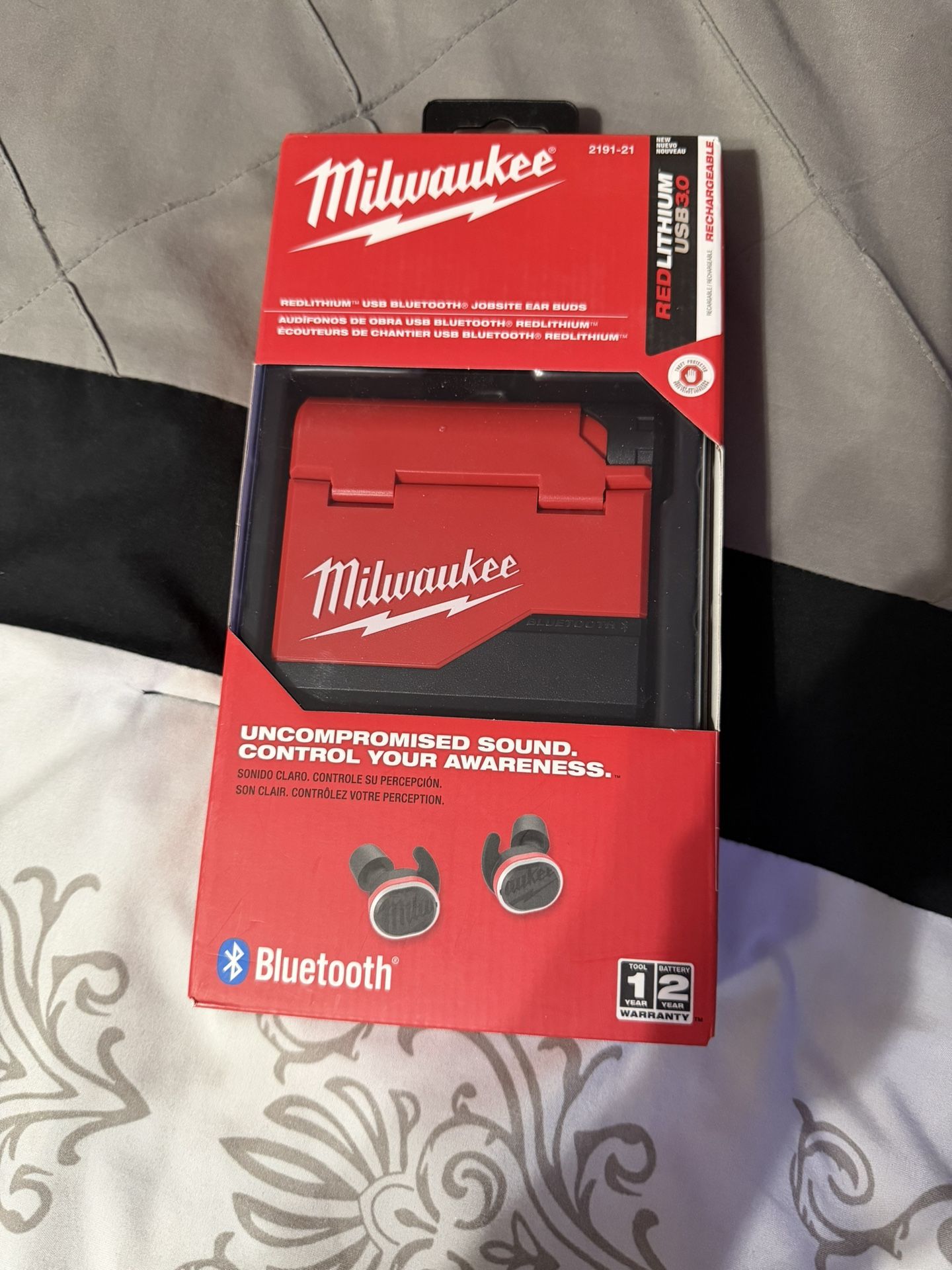 Milwaukee REDLITHIUM USB Bluetooth Jobsite Ear Buds (NEW)