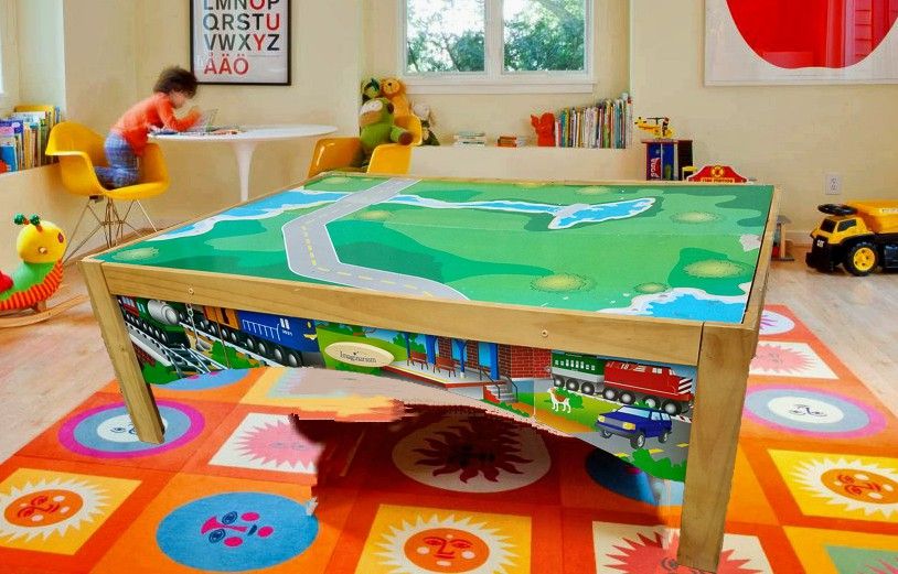 KIDS KRAFT TRAIN TABLE