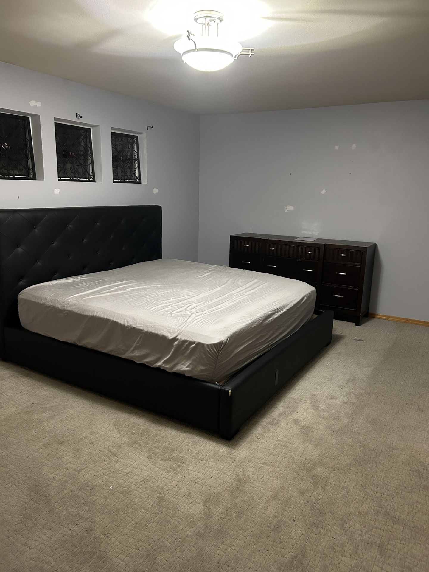 FREE BLACK LEATHER KING SIZE BED, BED FRAME, MATTRESS