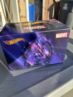 Hot Wheels Marvel Hulk Diecast