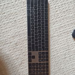 Apple Magic Keyboard with Numeric Keypad