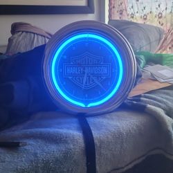 Harley davidson light o'clock
