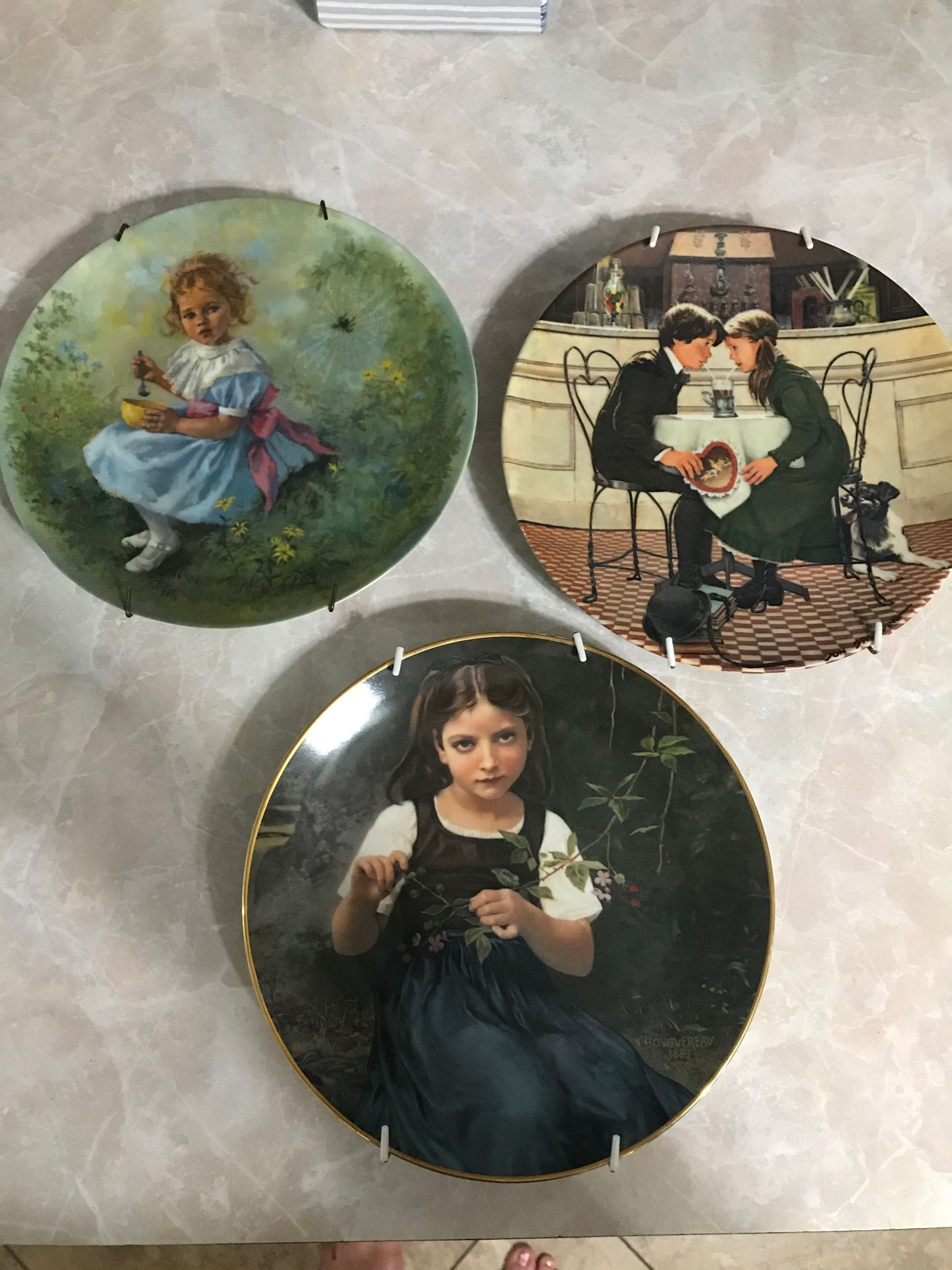 Decorative plates