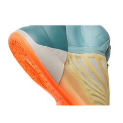 Yeezy Qntm Hi-Res Coral