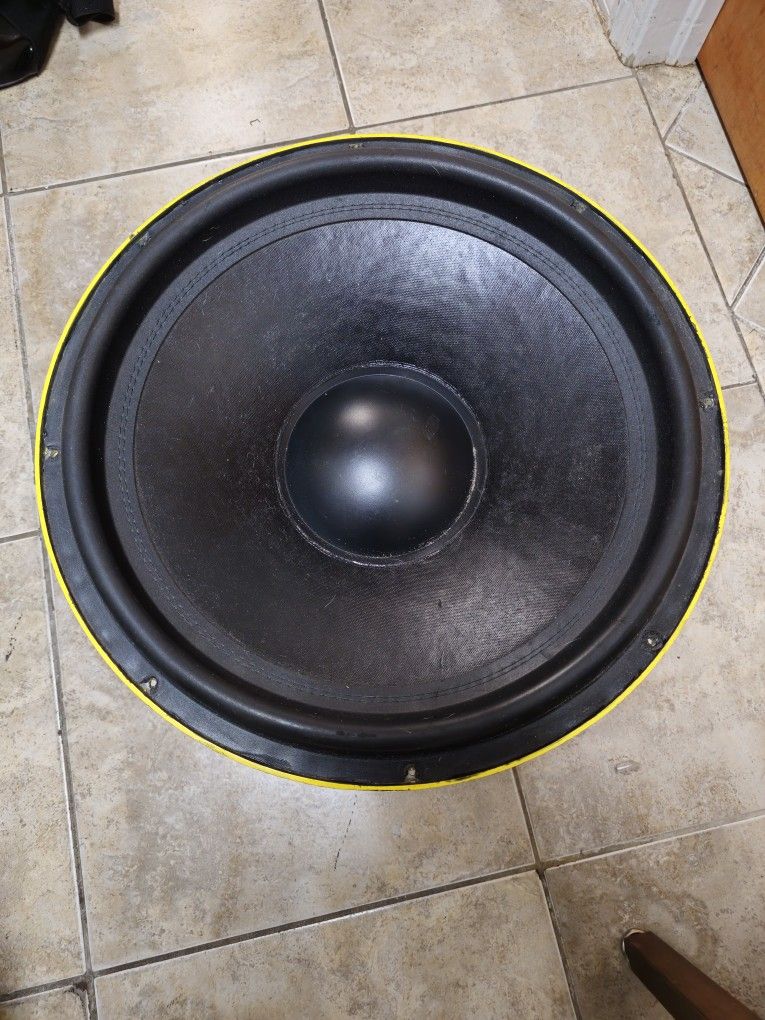 Ground Zero GZHW 18XSPL-D1
