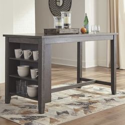 Dining Table Plus 4 Chairs 